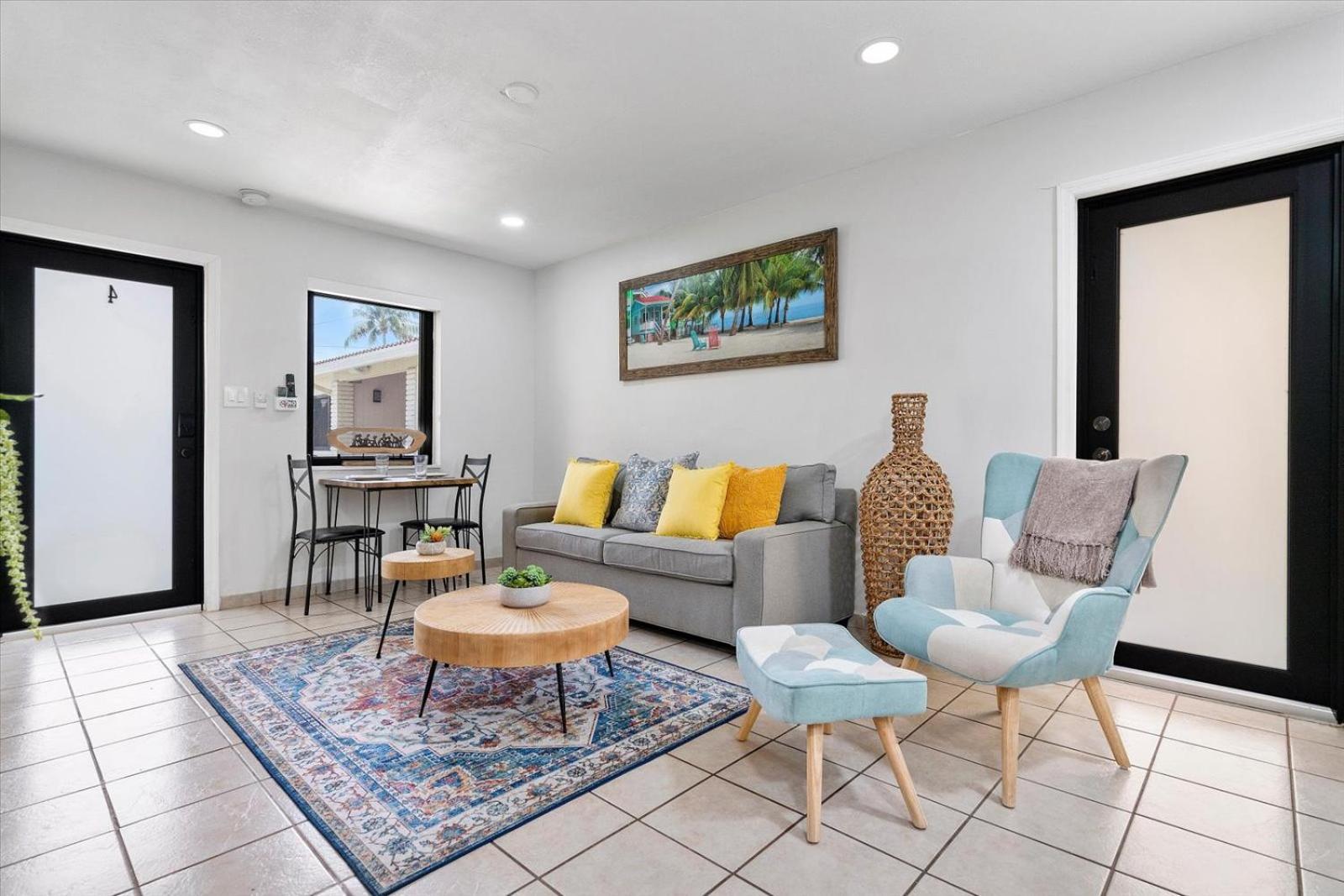 Walnut By The Sea Apartment Hollywood Bilik gambar