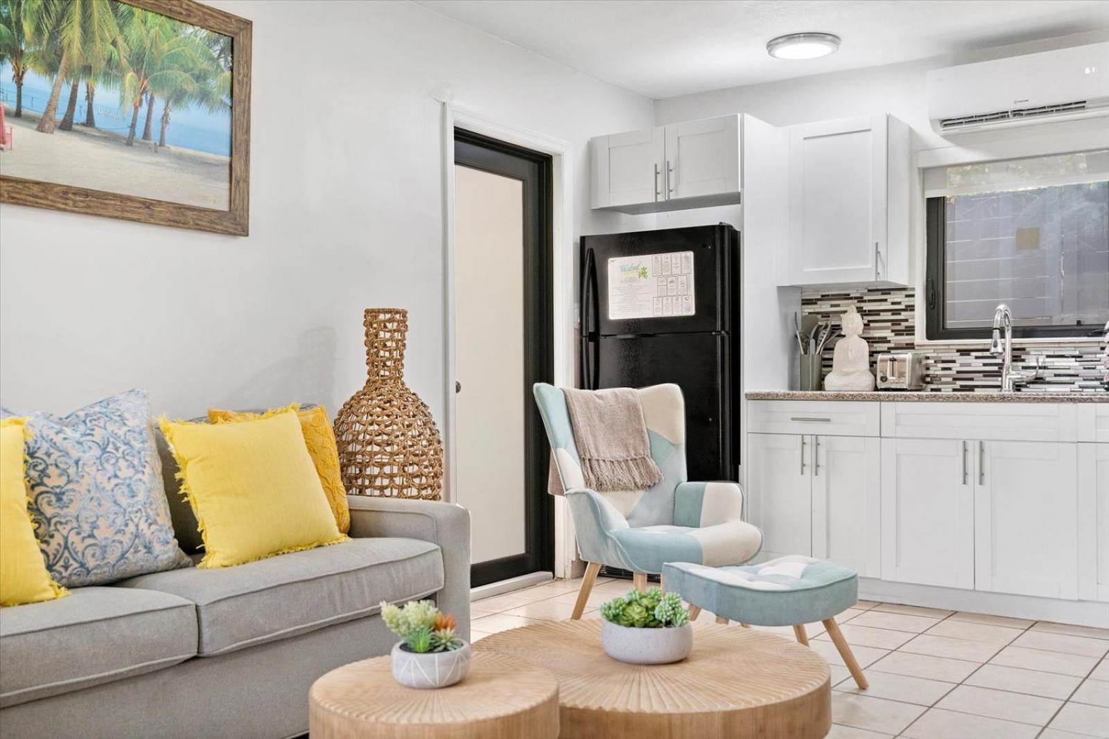 Walnut By The Sea Apartment Hollywood Bilik gambar
